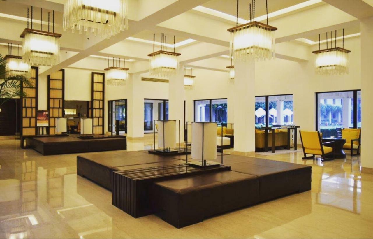 Trident Agra Hotel Agra  Luaran gambar The lobby of the hotel