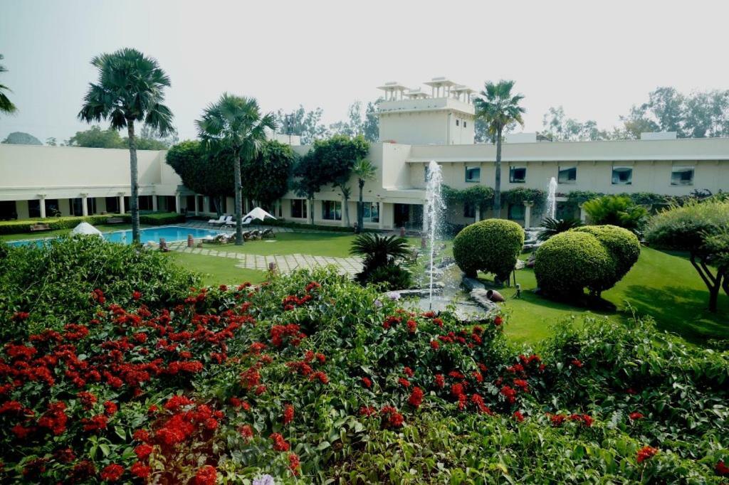 Trident Agra Hotel Agra  Luaran gambar The Imperial, New Delhi